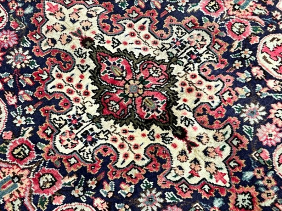 Ladik carpet wool on coton 